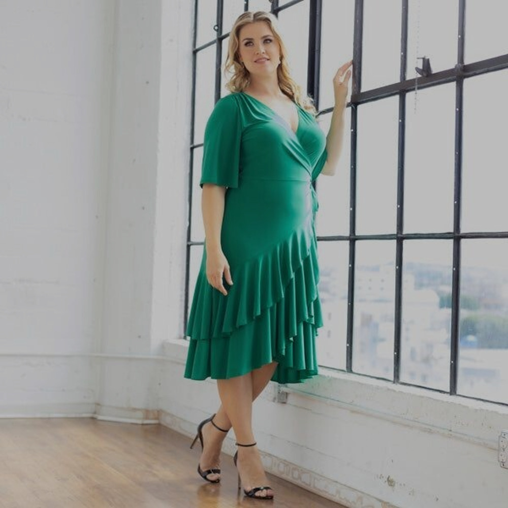 Kiyonna Dress 4X Miranda Style Emerald Green True Wrap Ruffles Party V Neckline